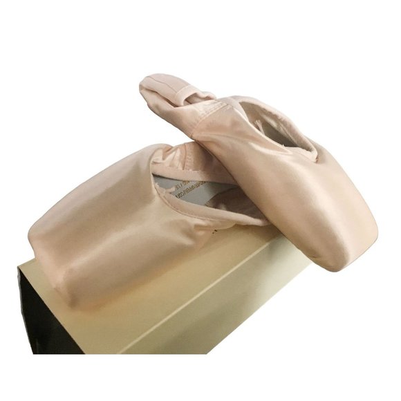 BLOCH Aspiration Ballet Pointe Shoes Size 070A - Picture 5 of 7